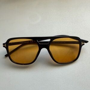 Black and Gold Aviator Sunglasses